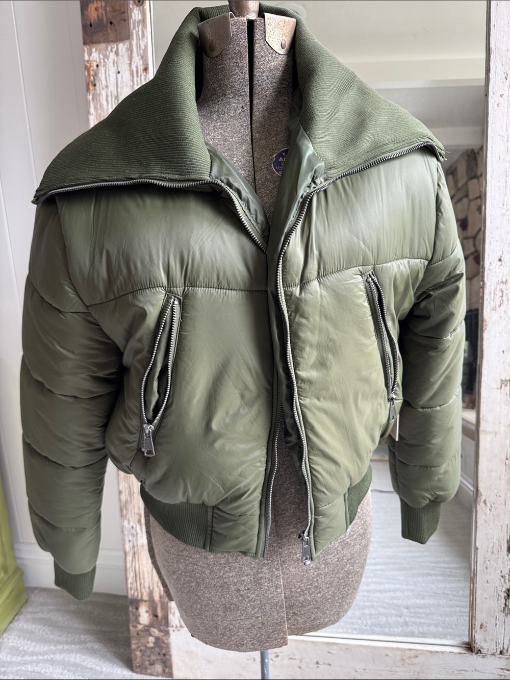 Sincerely Jules Olive Green Cropped Puffer Bomber Jacket